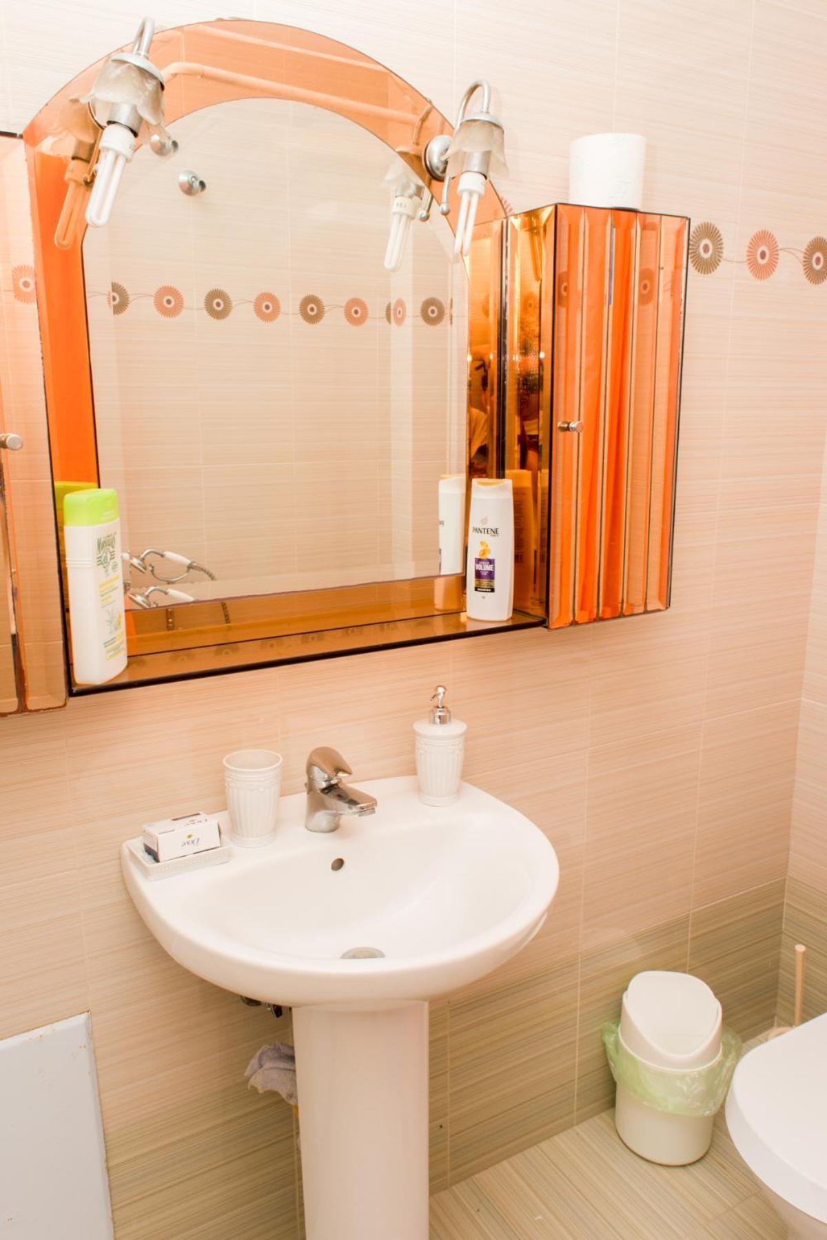 Doroufi Inn Koilas Ngoại thất bức ảnh