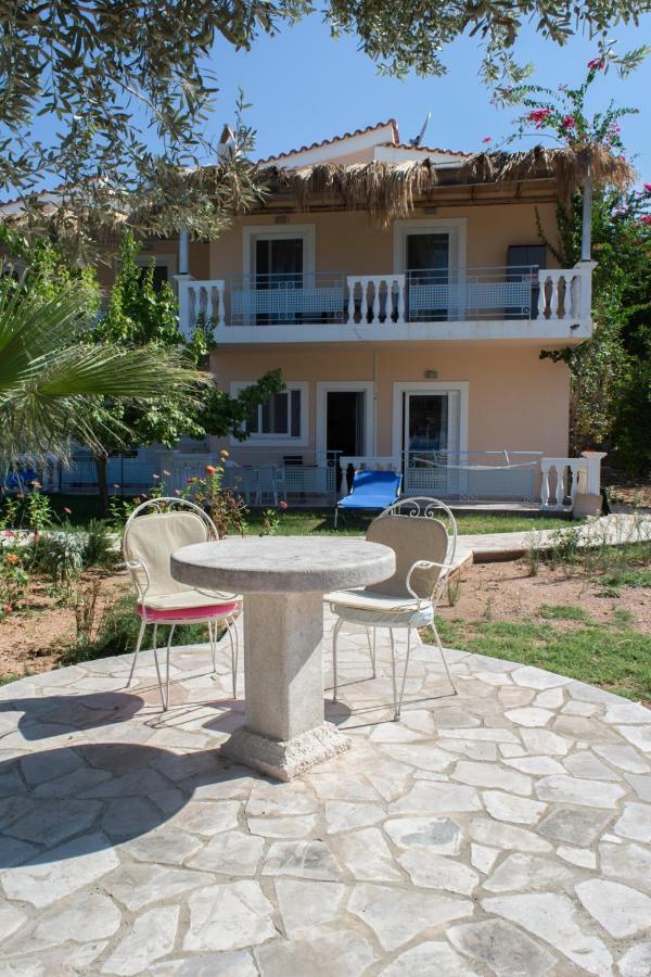 Doroufi Inn Koilas Ngoại thất bức ảnh